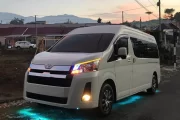 Sewa Hiace Premio di DMB Indonesia Tour Malang 02